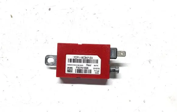 Volvo S60 Aerial antenna amplifier P30761698 7CP118C847EA