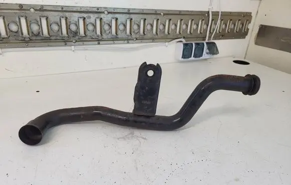 Renault Trafic II (X83) Engine coolant pipe/hose 8200209924