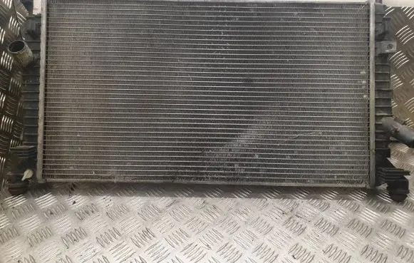 Volvo V50 Coolant radiator M003632