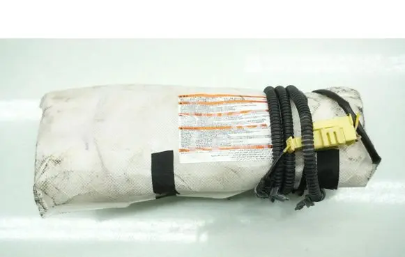 Nissan Juke I F15 Seat airbag MMAUTKO24029
