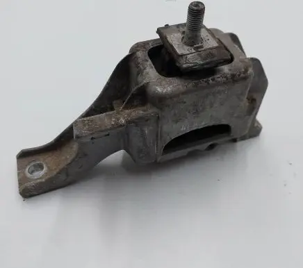 Mini Cooper Countryman R60 Engine mount bracket 6851173