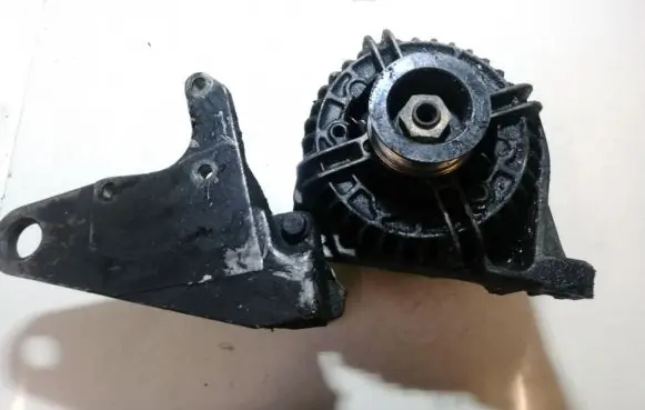 Volvo S80 Generator/alternator 9442841 0124515017