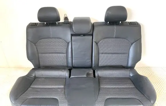 KIA Niro Second row seats 