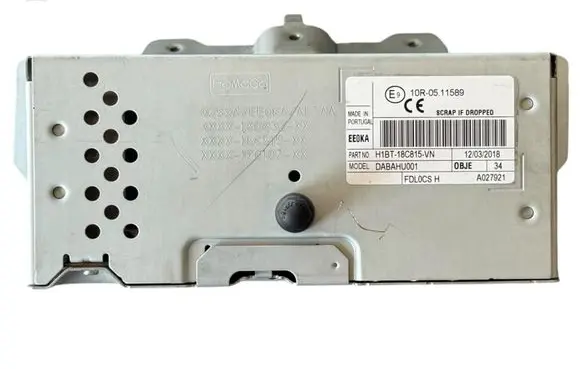 Ford Fiesta Radio/CD/DVD/GPS head unit H1BT18C815VN
