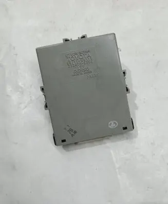 Lexus RX 330 - 350 - 400H Gateway control module 8911148110 2324005340