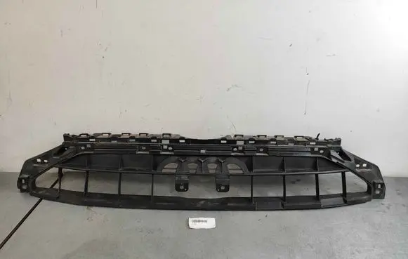 Audi A4 S4 B9 8W Front bumper upper radiator grill 8w0807233d