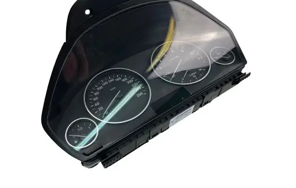 BMW 1 F20 F21 Speedometer (instrument cluster) 9232893