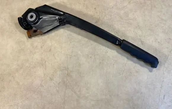 BMW 7 E23 Handbrake/parking brake lever assembly 34411116435