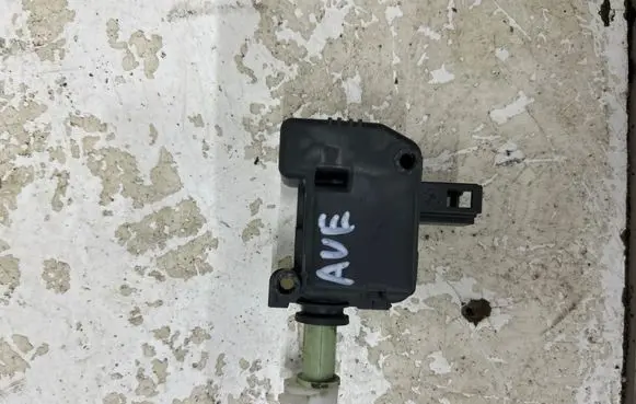 Toyota Avensis T250 Fuel tank valve 7546671 7703005010
