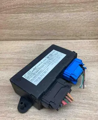 Renault Laguna I Comfort/convenience module 7700416293B WITHPLUG