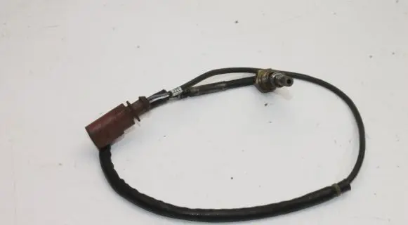 Volkswagen Tiguan Exhaust gas temperature sensor 03L906088C
