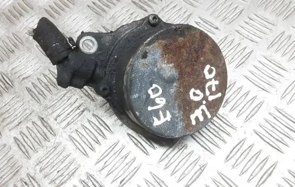 BMW 5 E60 E61 Vacuum pump