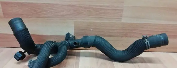 Renault Espace V (RFC) Engine coolant pipe/hose 215034700R