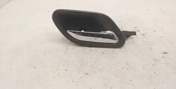 BMW 7 E38 Front door interior handle 8226050