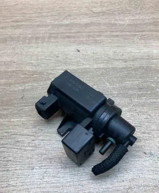 BMW X5 E53 Turbo solenoid valve 7796634 70057900