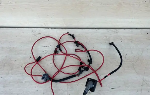BMW X6 E71 Positive cable (battery) 12517527802 7527802 6900545