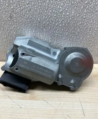 Mercedes-Benz E W211 Steering wheel lock A2034021130