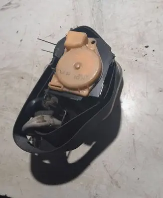 Mazda 6 Front seatbelt