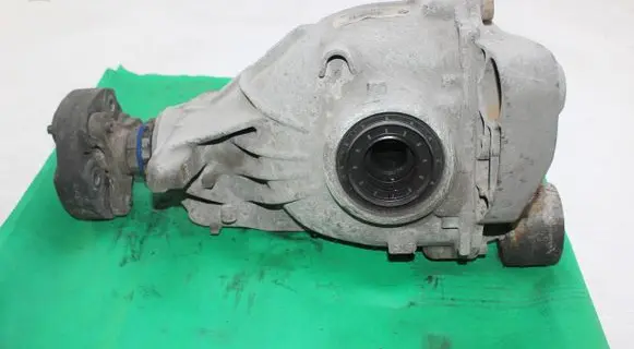 BMW 5 F10 F11 Rear differential 7584450 2AY521293