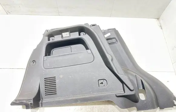 Opel Mokka X Trunk/boot lower side trim panel 95190819