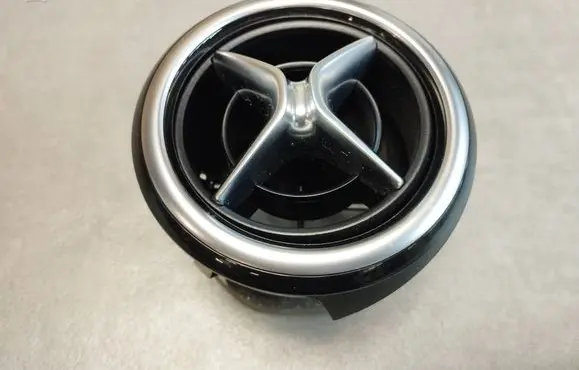 Mercedes-Benz B W246 W242 Dash center air vent grill A2468303900