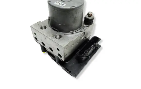 Suzuki SX4 ABS Pump 5611079JB0 0265230008
