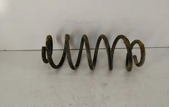 Volkswagen PASSAT B5 Front coil spring 
