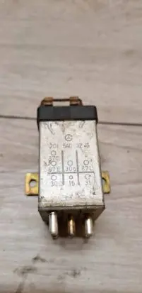 Mercedes-Benz E W124 Other relay 2015403245