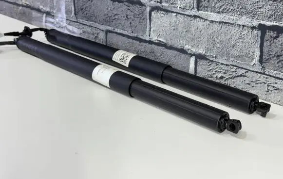BMW X7 G07 Tailgate/trunk strut/damper 9482803