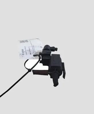 BMW 1 E81 E87 Turbo solenoid valve 7506430
