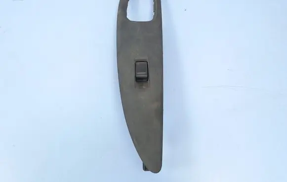 Nissan Primera Electric window control switch 80961AV760