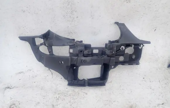 Mercedes-Benz SL R230 Front bumper mounting bracket
