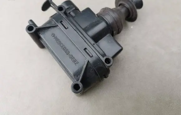 Mercedes-Benz S W126 Vacuum valve 