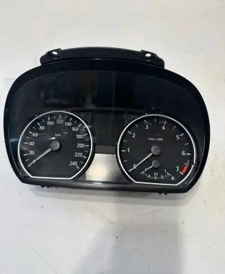 BMW 1 E81 E87 Speedometer (instrument cluster) 6947136 6960487 150026419
