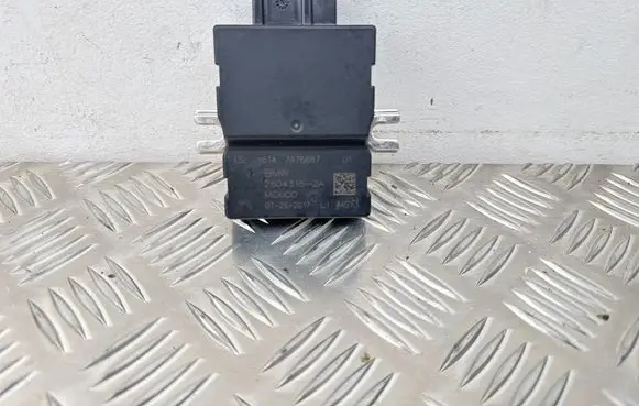 BMW 2 F45 Fuel injection pump control unit/module 7476687 26043152A 01262017