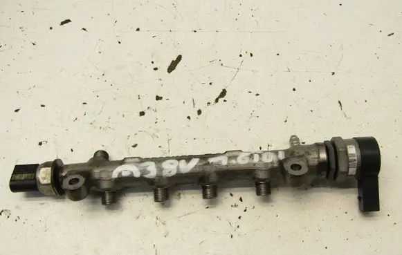 Audi A3 S3 8V Fuel main line pipe 04L906054