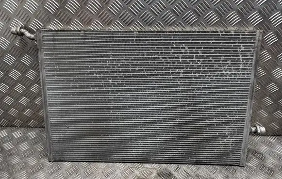 Mercedes-Benz E W213 Optional radiator A0995002003 CC585003