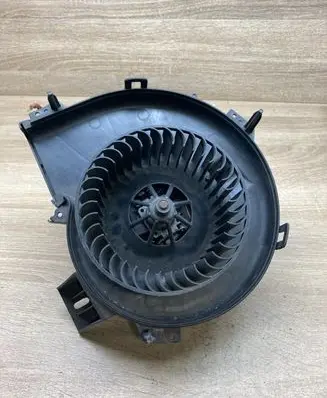 Opel Tigra B Heater fan/blower 006453T