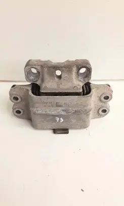Volkswagen Caddy Engine mounting bracket 1k0199555