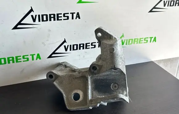 Volvo V60 Engine mounting bracket 6G926P096FC