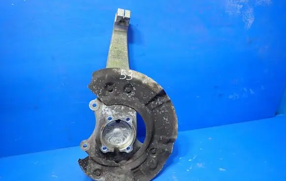 BMW 5 GT F07 Front wheel hub spindle knuckle 6775768
