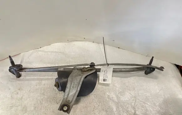 Mini One - Cooper R50 - 53 Front wiper linkage and motor 54517611 8239128