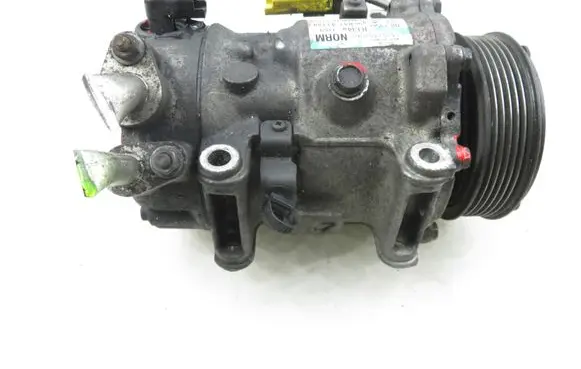 Peugeot 5008 Air conditioning (A/C) compressor (pump) 9684141780