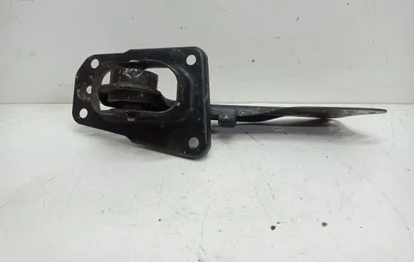 Volkswagen Golf V Rear control arm 1T0505226F