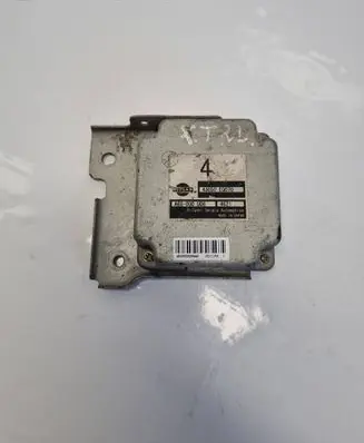 Nissan X-Trail T30 Torque split ecu control unit/module WA68000U06WWT A68000U06 41650EQ070