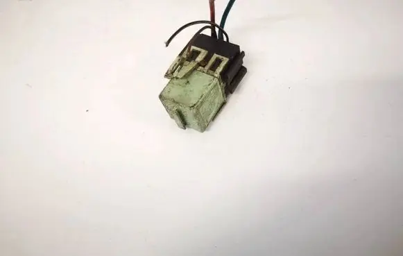 BMW 7 E65 E66 Other relay 61368373700