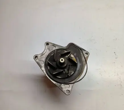 Mitsubishi Canter Water pump