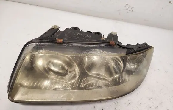 Audi A3 S3 8L Headlight/headlamp 084411160L