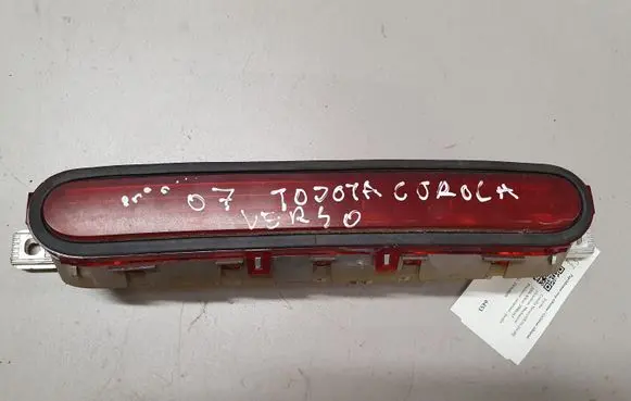 Toyota Corolla Verso AR10 Third/center stoplight 815700F011