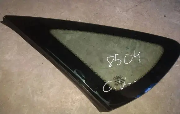 Ford Focus Rear side window